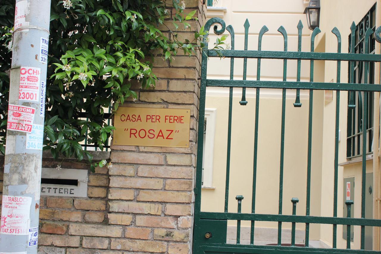 Pensión Casa Per Ferie Beato Rosaz Roma