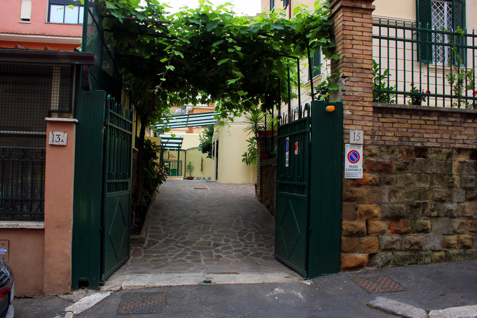 Casa Per Ferie Beato Rosaz Pensión 3*